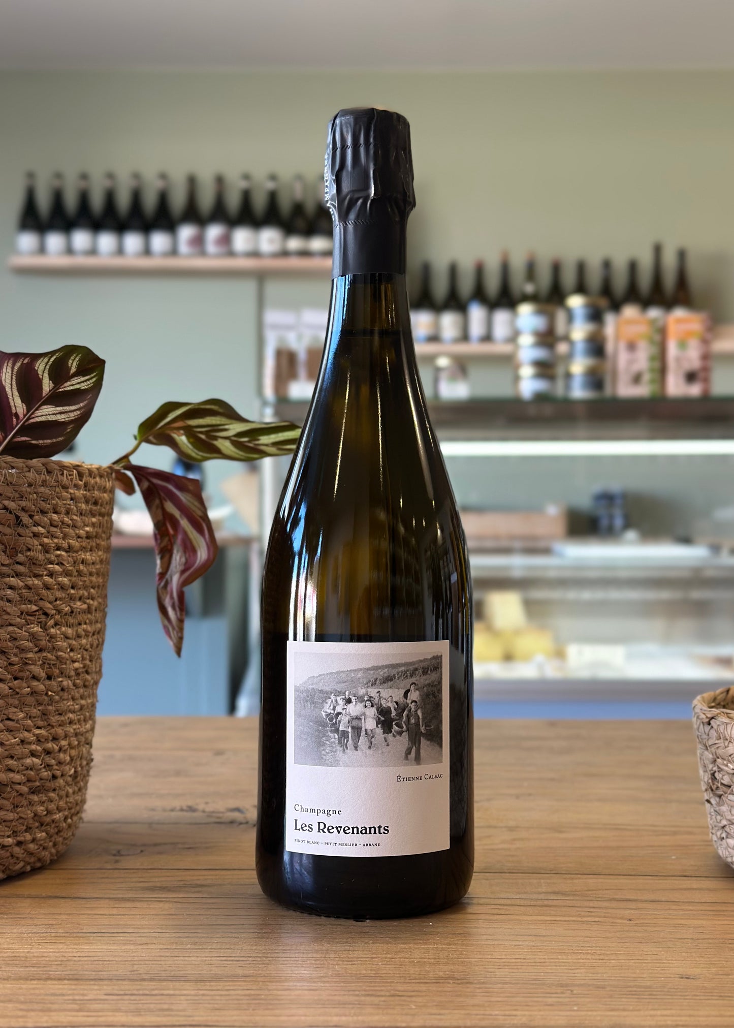 Champagne "Les Revenants" Extra Brut